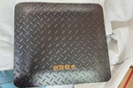 抗疲勞腳墊橡膠表面可以定制加印logo嗎？