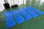 電子車間選擇常規(guī)黑色還是藍(lán)色防疲勞腳墊？